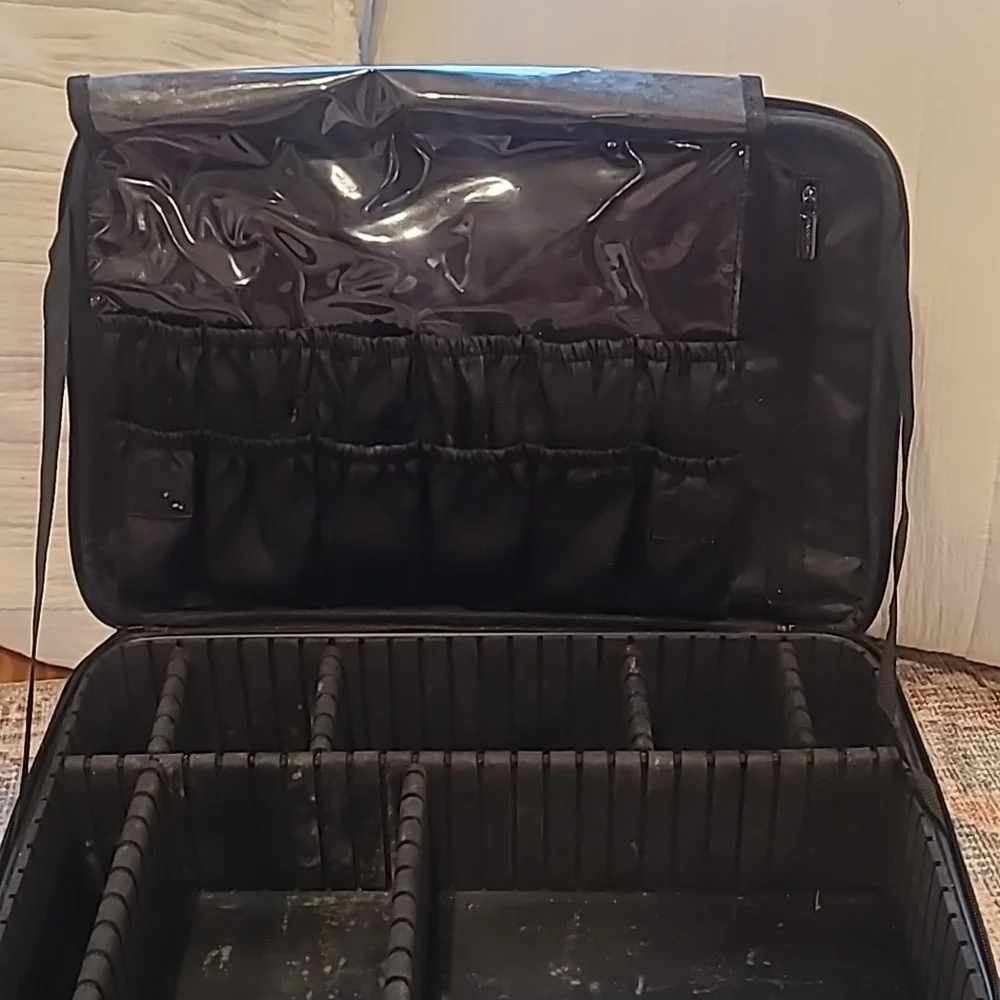 Make up organizer travel bag case with long strap dividers